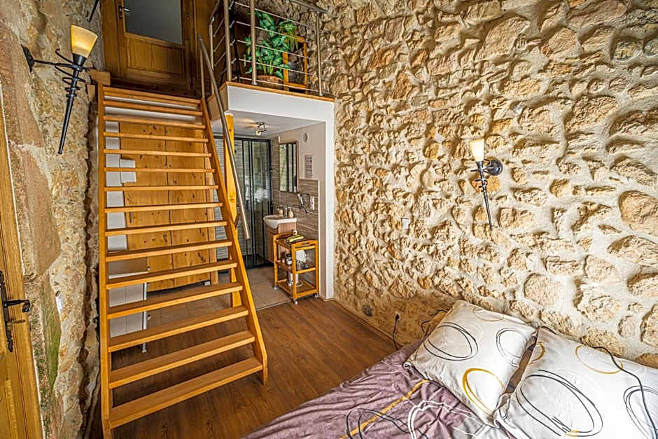 Au Château de Villelongue B&B