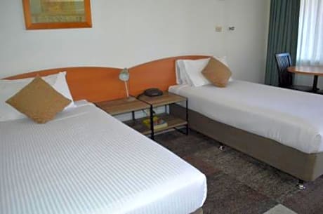 Economy Twin Room