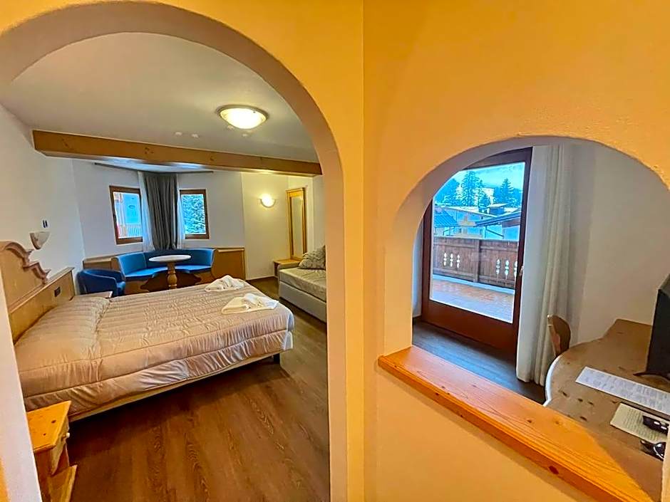 HOTEL VILLA AURORA