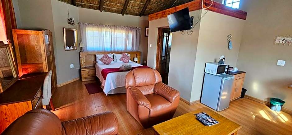 Gaggle Inn Guest Lodge