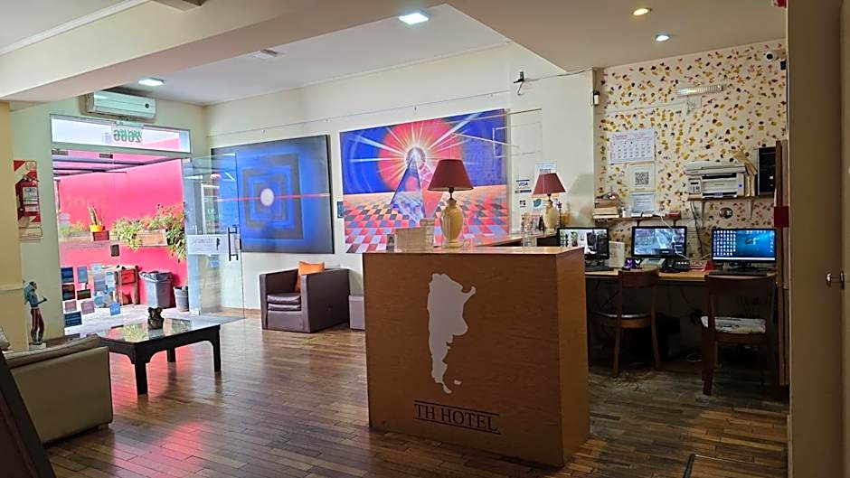 Juramento de Lealtad Townhouse Hotel