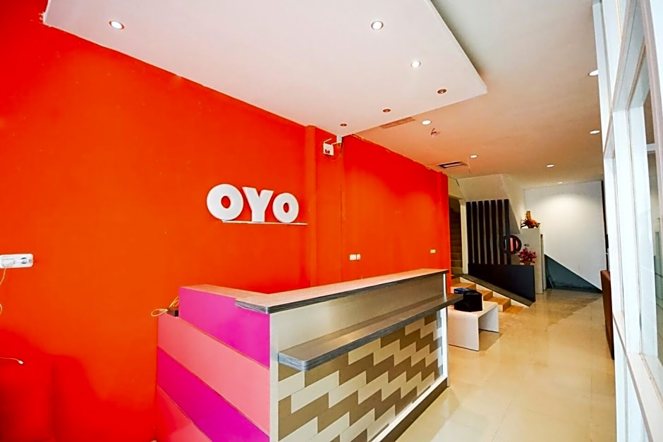 OYO 251 The Maximus Inn Hotel