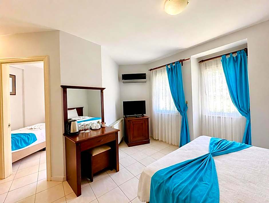 Photo 1 of 5 of Junior Suite