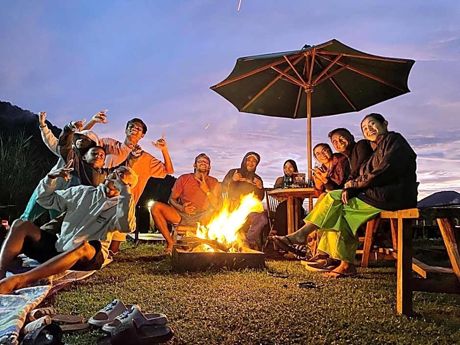 Medewi Secret SurfCamp