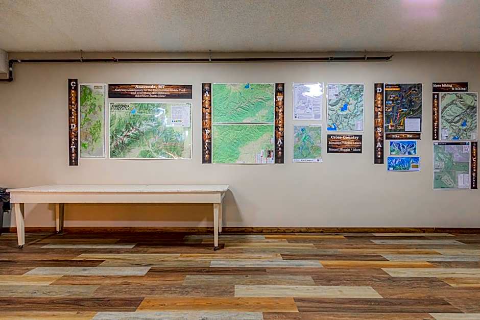 Pintler's Portal Hostel