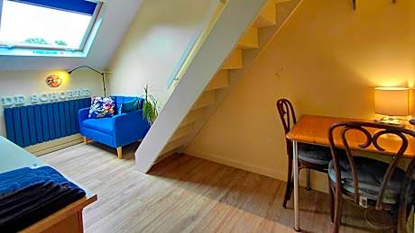 Twin Room with Private Bathroom