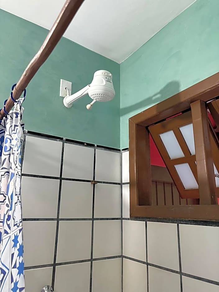 Novos Baianos Hostel e Pousada