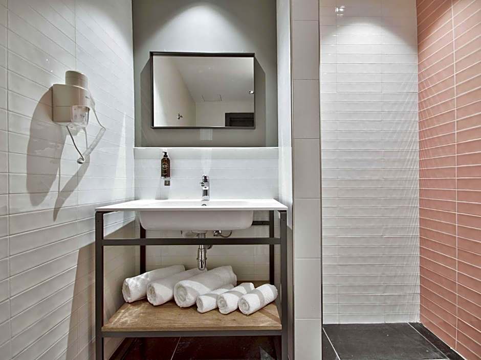 Number 11 St Julian's Malta - Handwritten Collection