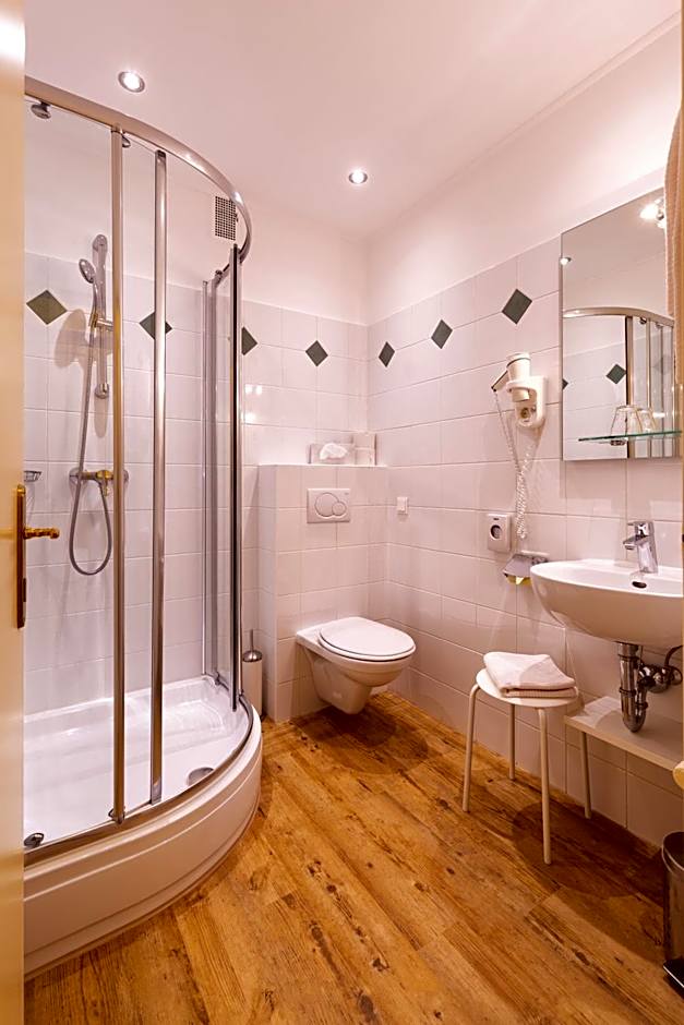 Donauhof - Hotel garni