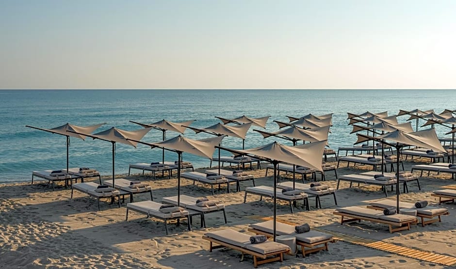 Ikones Seafront Luxury Suites