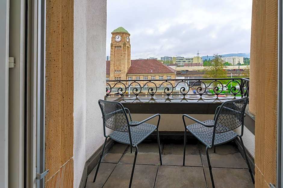 Royal Hotel - Urban Living