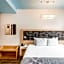 Tryp by Wyndham Times Square South