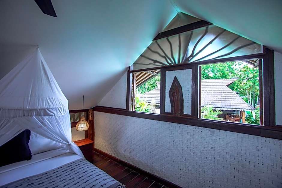 The Calmtree Bungalows