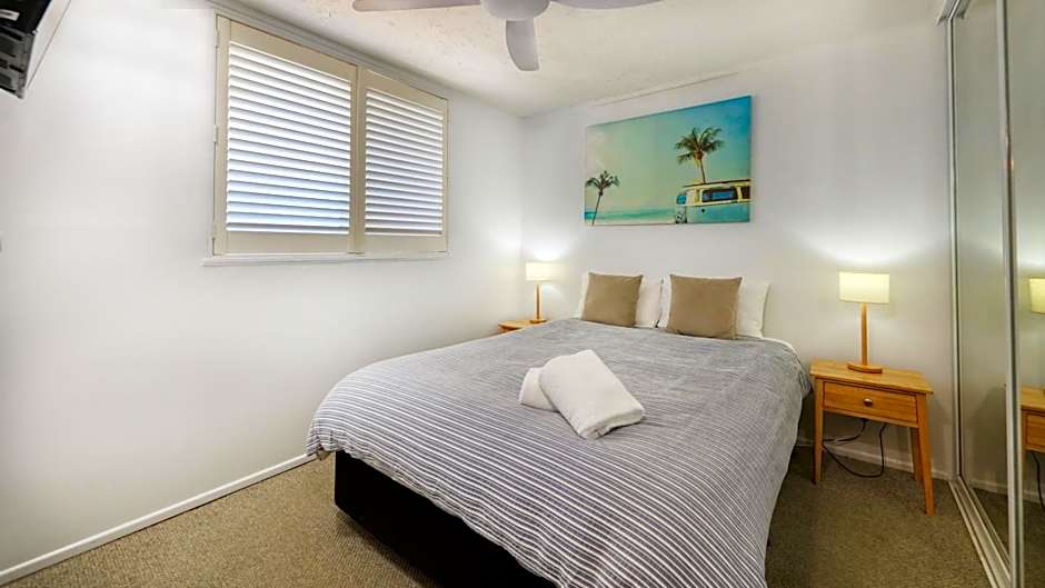 Merrima Court Holidays