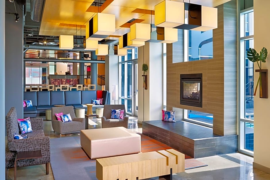 Aloft Oklahoma City Downtown – Bricktown