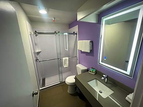 Economy Single Room - Non-Smoking
