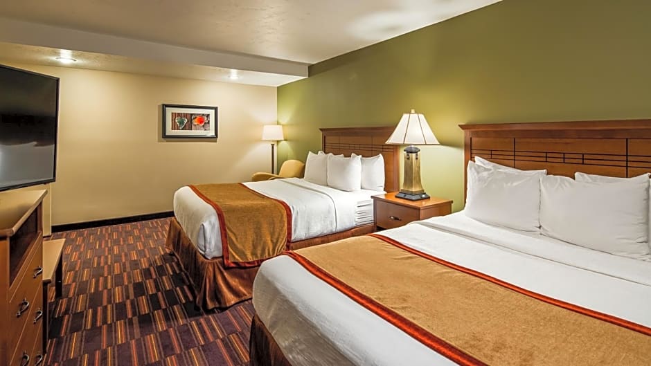 Best Western Town and Country Inn