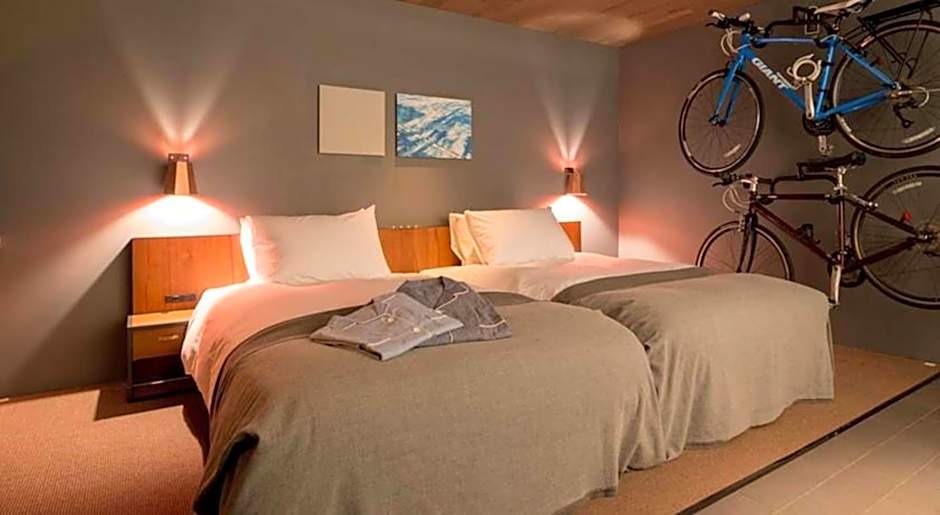 Photo 1 of 5 of Superior 2 Beds