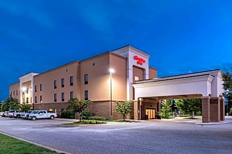 Hampton Inn By Hilton Jackson