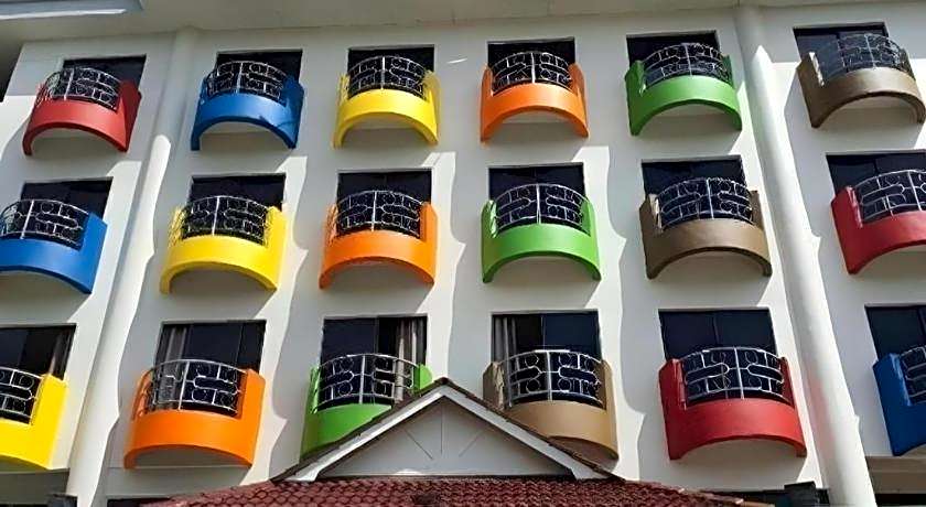 Lipis Plaza Hotel
