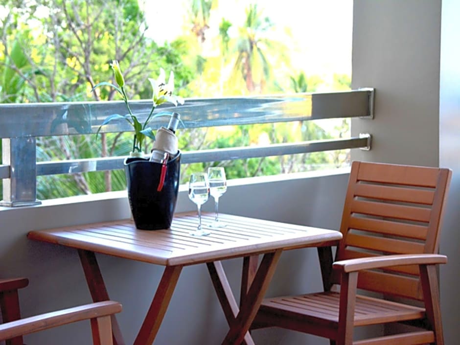 Eastern Palace Hotel