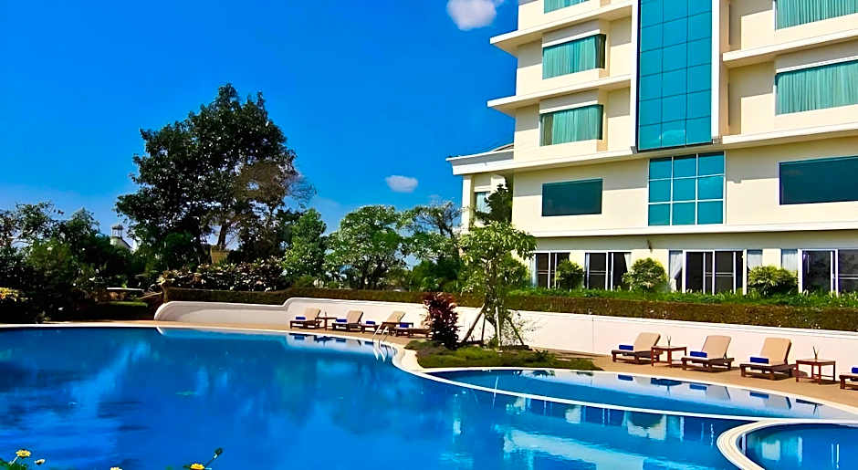 Champasak Grand Hotel