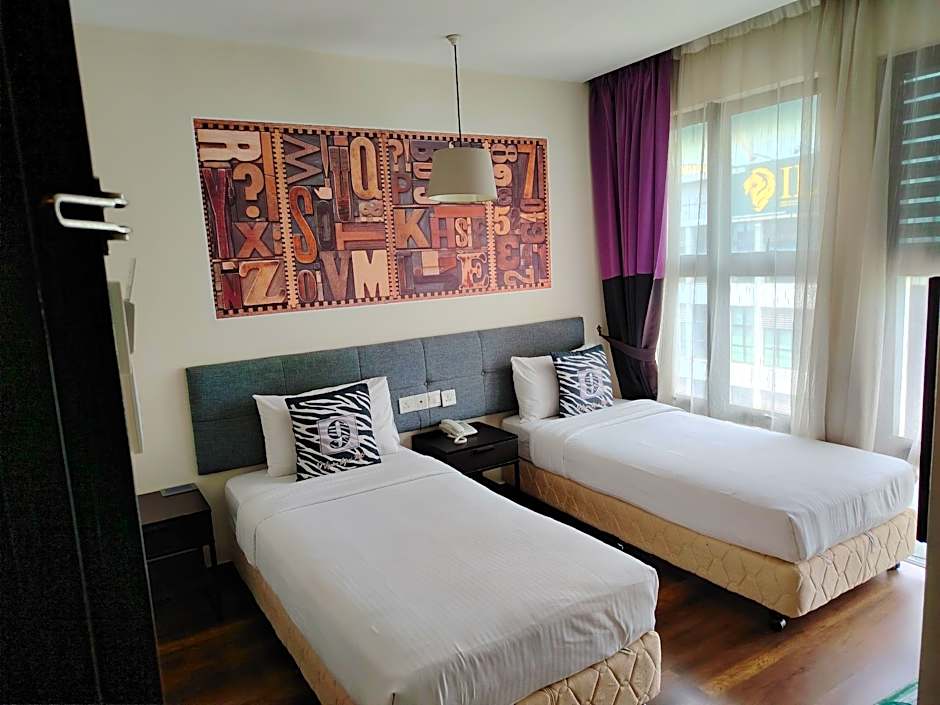 9 Square Hotel - Subang Jaya