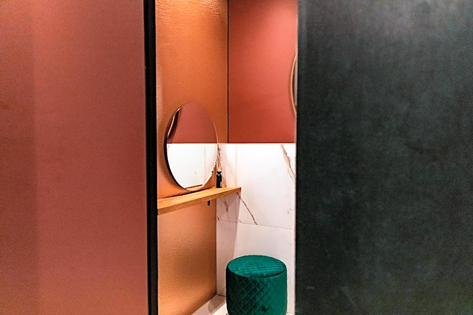 Ambassador City Centre Hotel