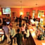 Sunflower Beach Backpacker Hostel & Bar