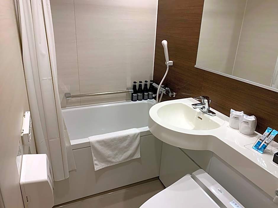 Roppongi Plaza Hotel