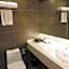 J Hotel