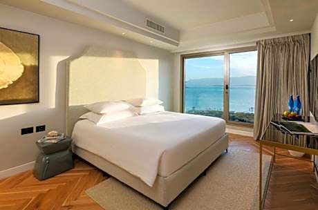 Suite with Private Pool