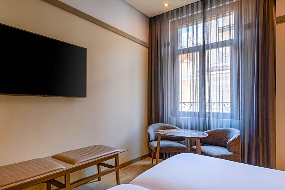 AC Hotel by Marriott Recoletos