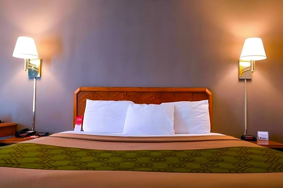 Econo Lodge Willowbrook