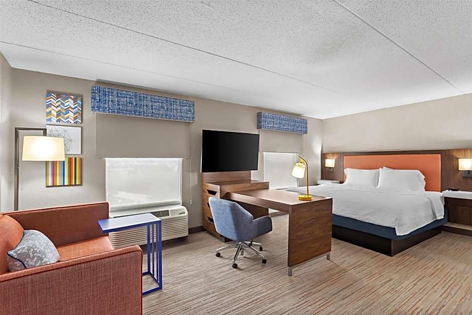 Hampton Inn By Hilton & Suites Bolingbrook, Il