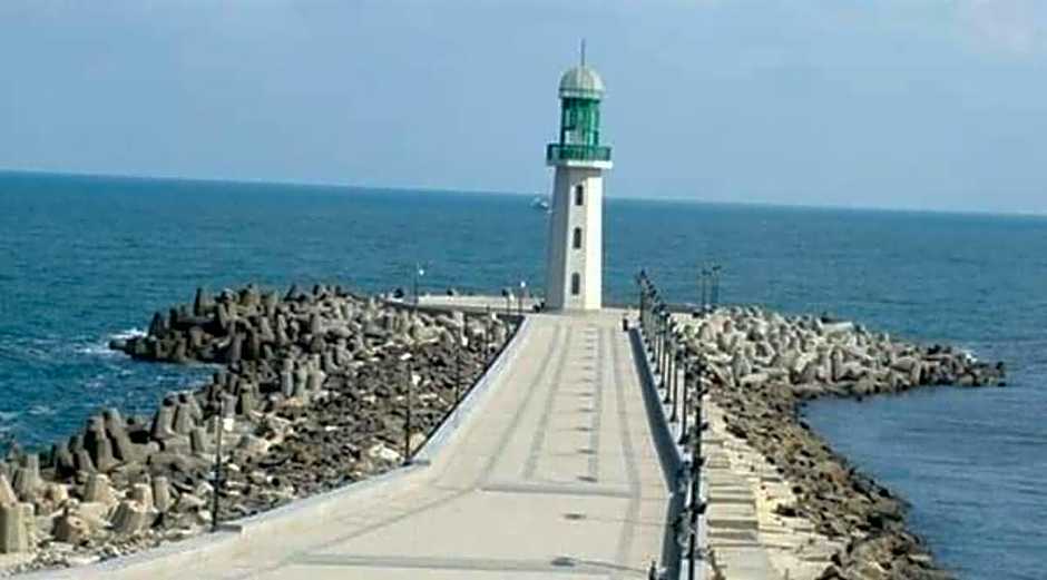 العربية العالمية للسياحة و الرحلات شقق فندقية فاخرة برأس البر