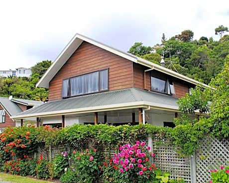 Annick House Bed and Breakfast