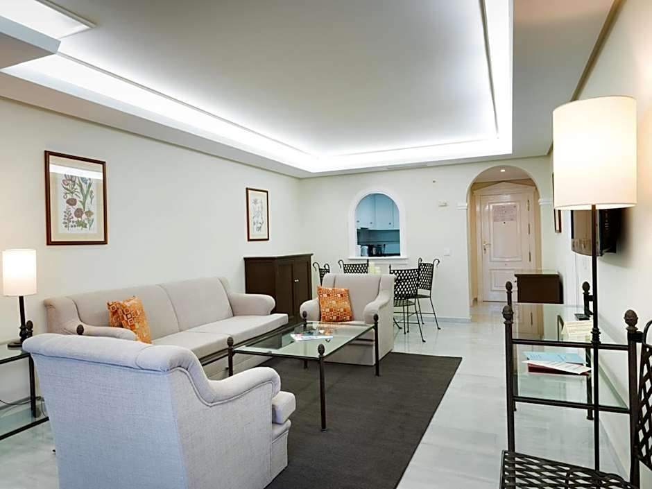 Aparthotel Monarque Sult