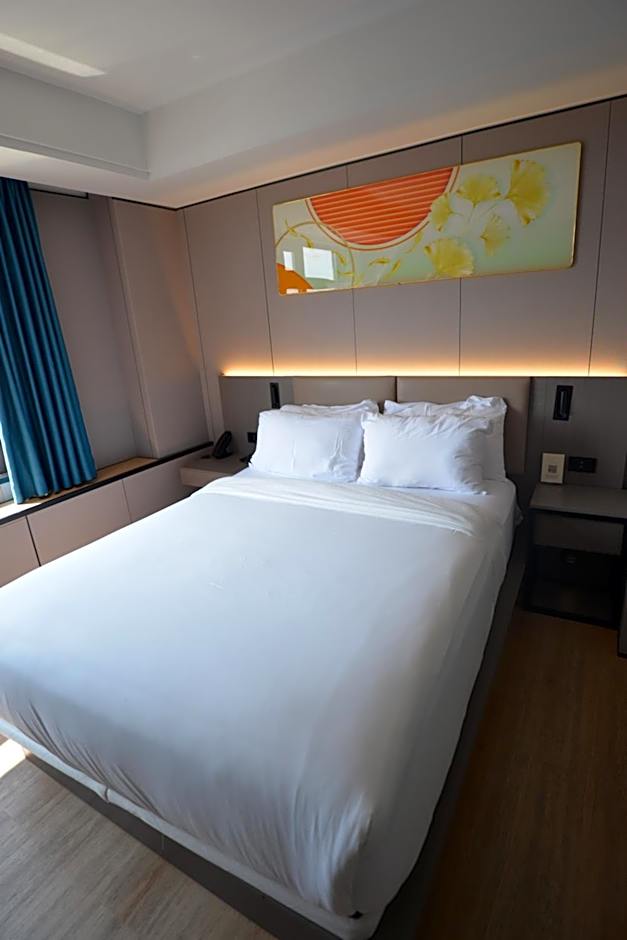 Ly New York Hotel