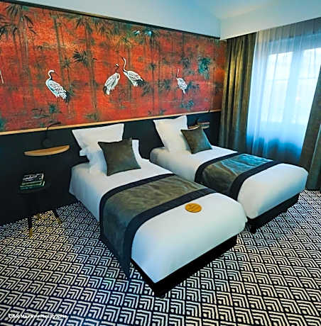 Deluxe Double or Twin Room