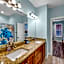TRUE BLUE-Coastal cottage-3 min walk to beach! POOL!