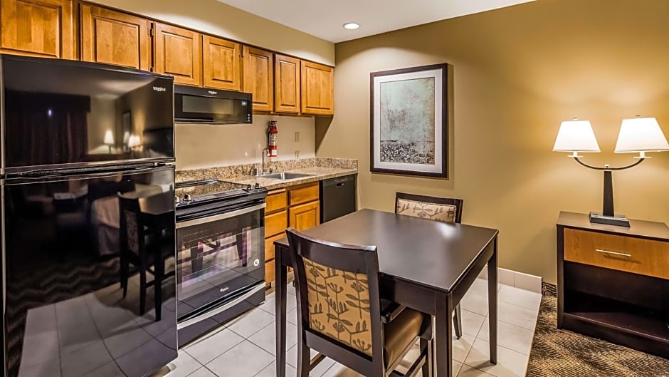 Best Western Plus Gold Country Inn