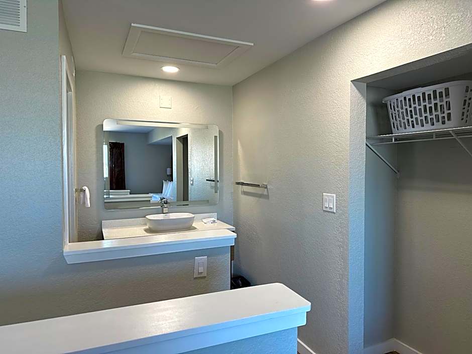 MainStay Suites Springfield South - Battlefield Rd