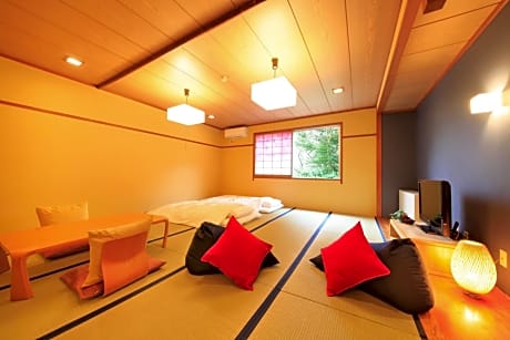 Japanese-Style Room with Shared Bathroom