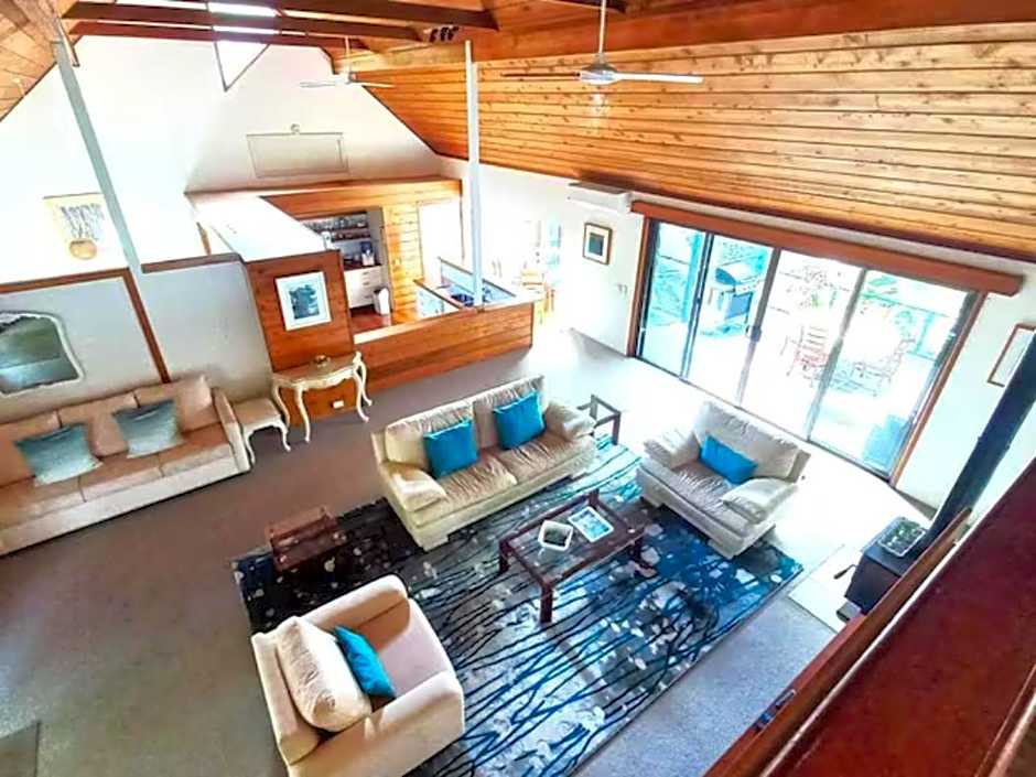 Lake Russell Retreat