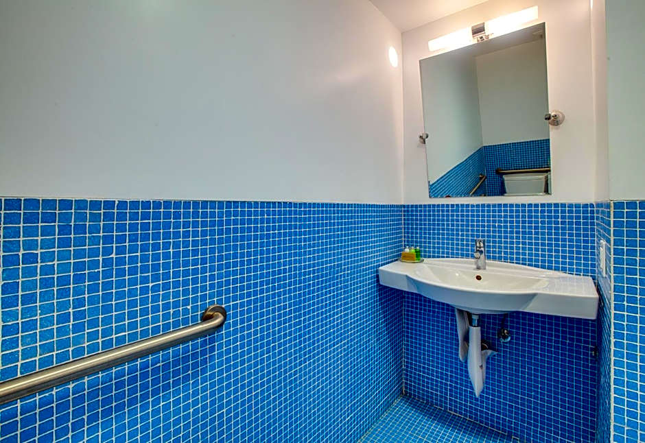 Venice Breeze Suites