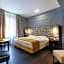 Stendhal Luxury Suites