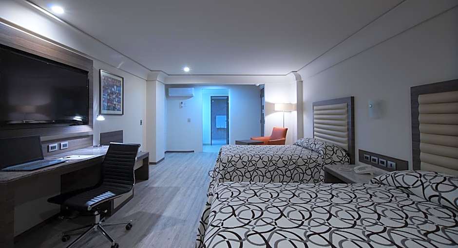 Econo Express Hotel