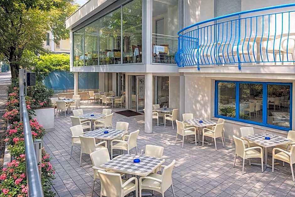 Hotel Azzurro