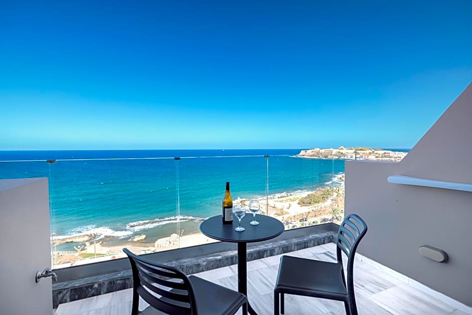 Archipelagos Hotel